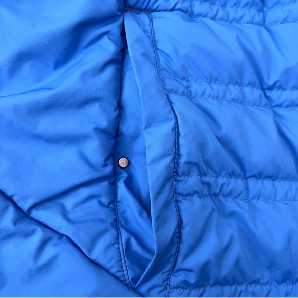 Lululemon men’s blue and navy reversible puffer mock neck zip up vest jacket - Picture 10 of 10